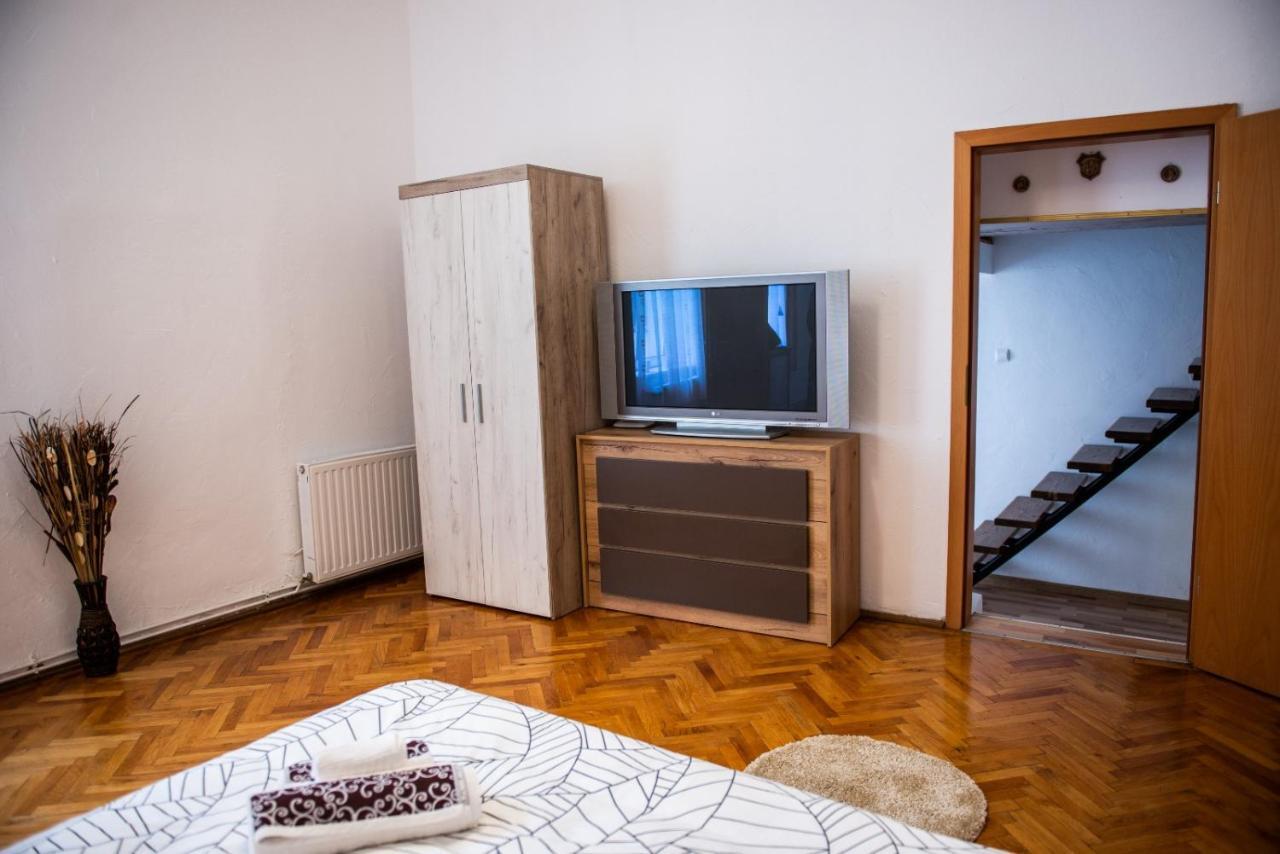 Troll'S House Apartment Sibiu Ngoại thất bức ảnh