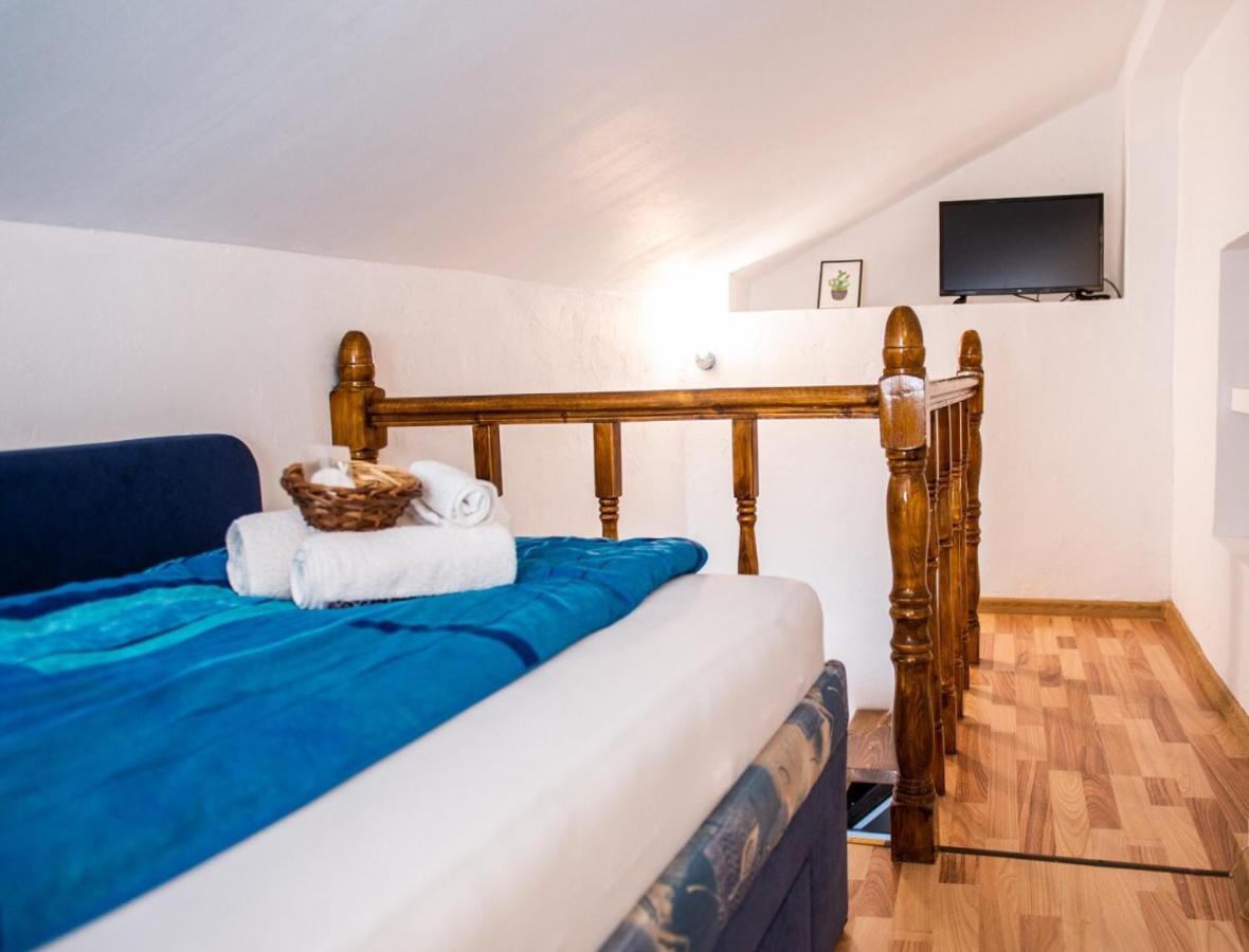 Troll'S House Apartment Sibiu Ngoại thất bức ảnh