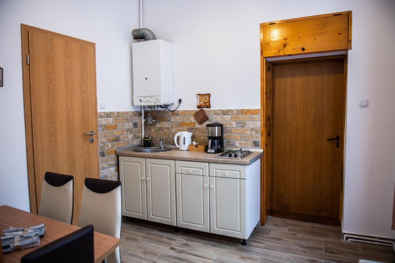 Troll'S House Apartment Sibiu Ngoại thất bức ảnh